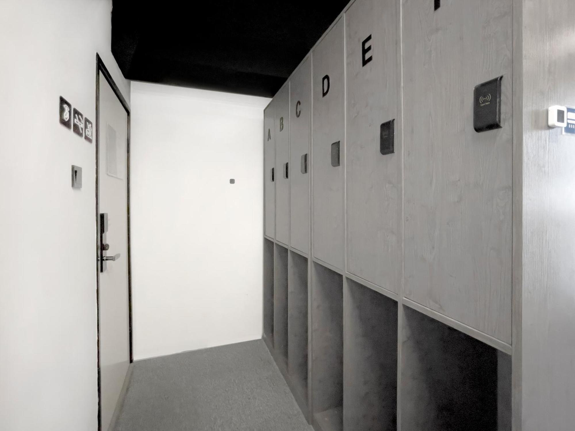 Sifang Space Hostel Xi'An - Xi'An Tiyuchang Metro Station Line2 Exterior photo